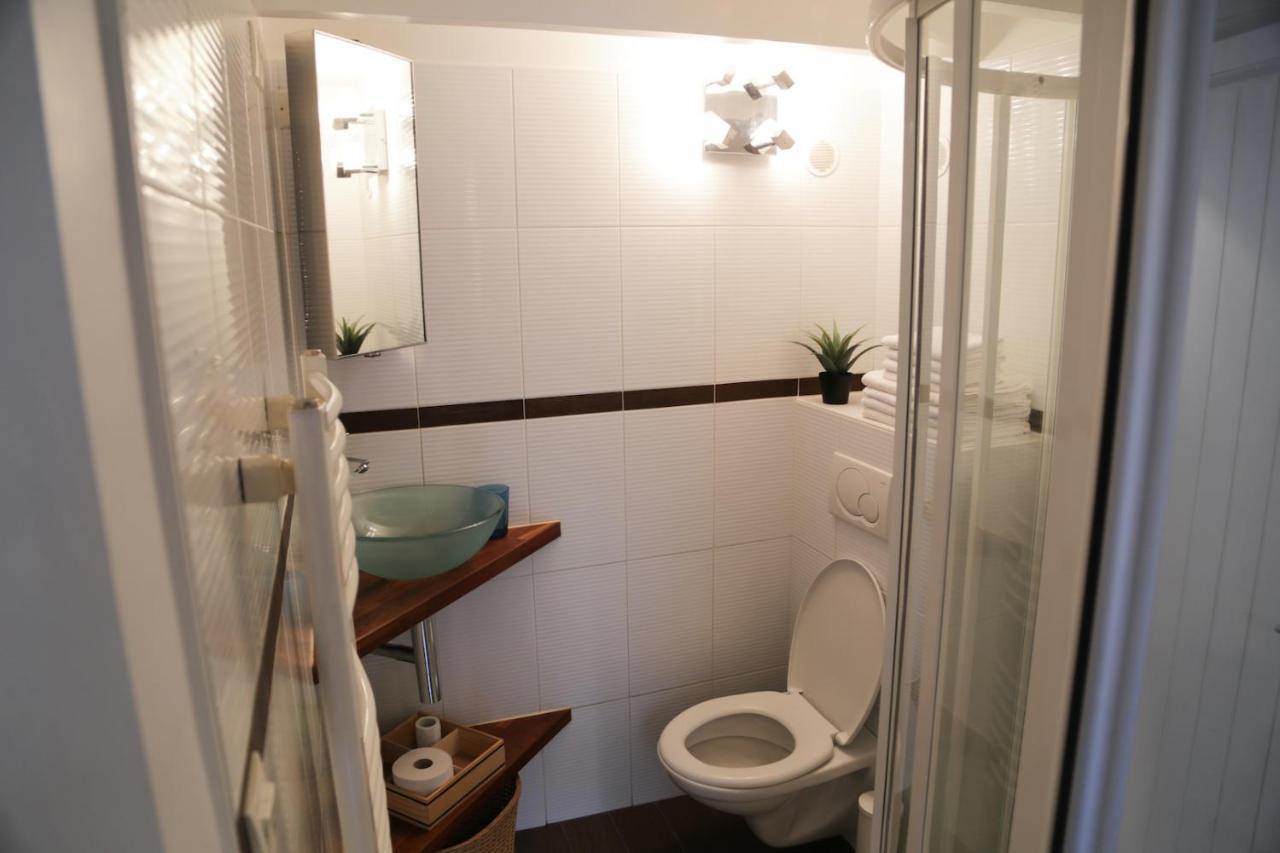 Appartement Le SAFARI à Versailles Extérieur photo