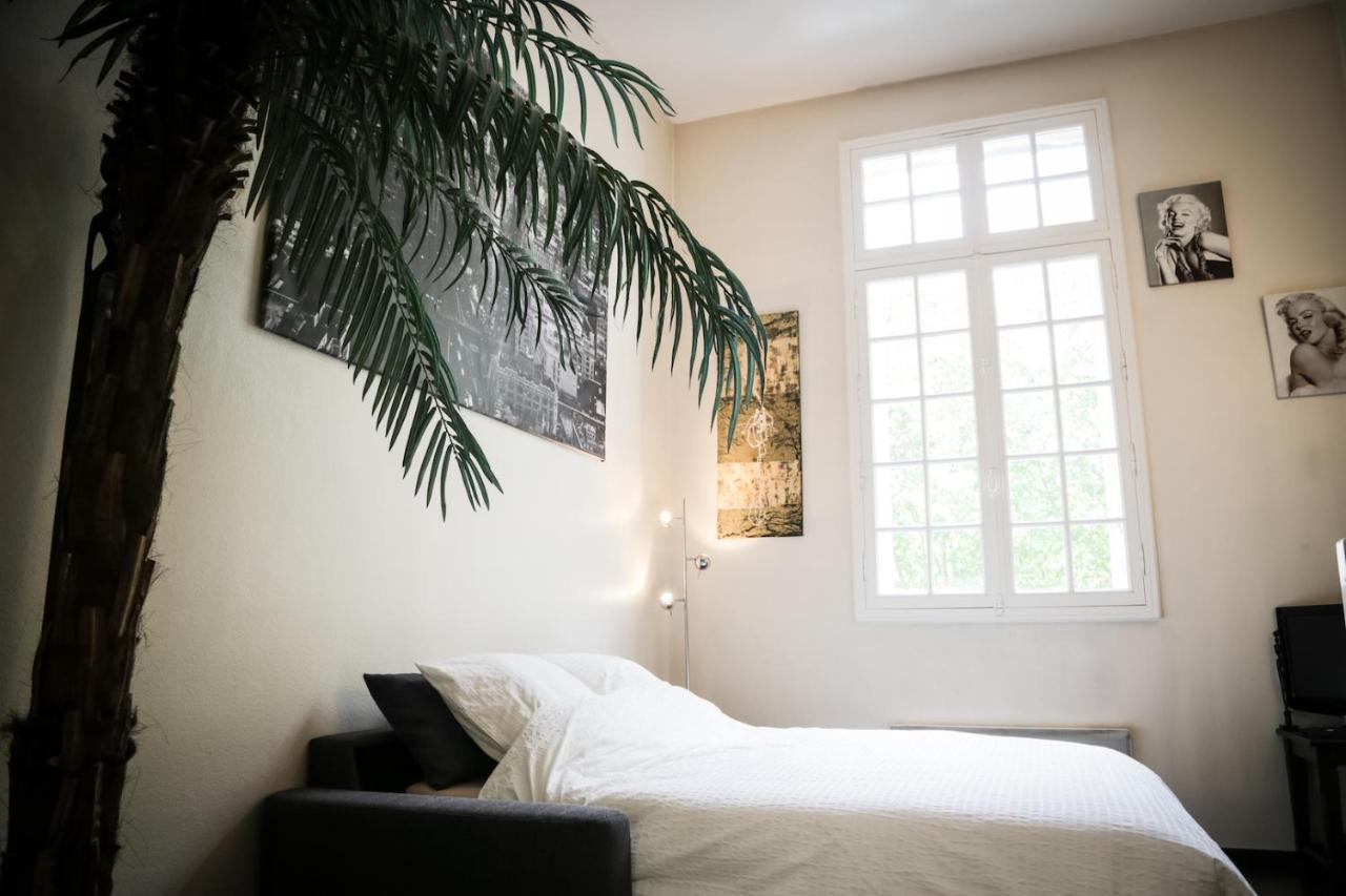 Appartement Le SAFARI à Versailles Extérieur photo